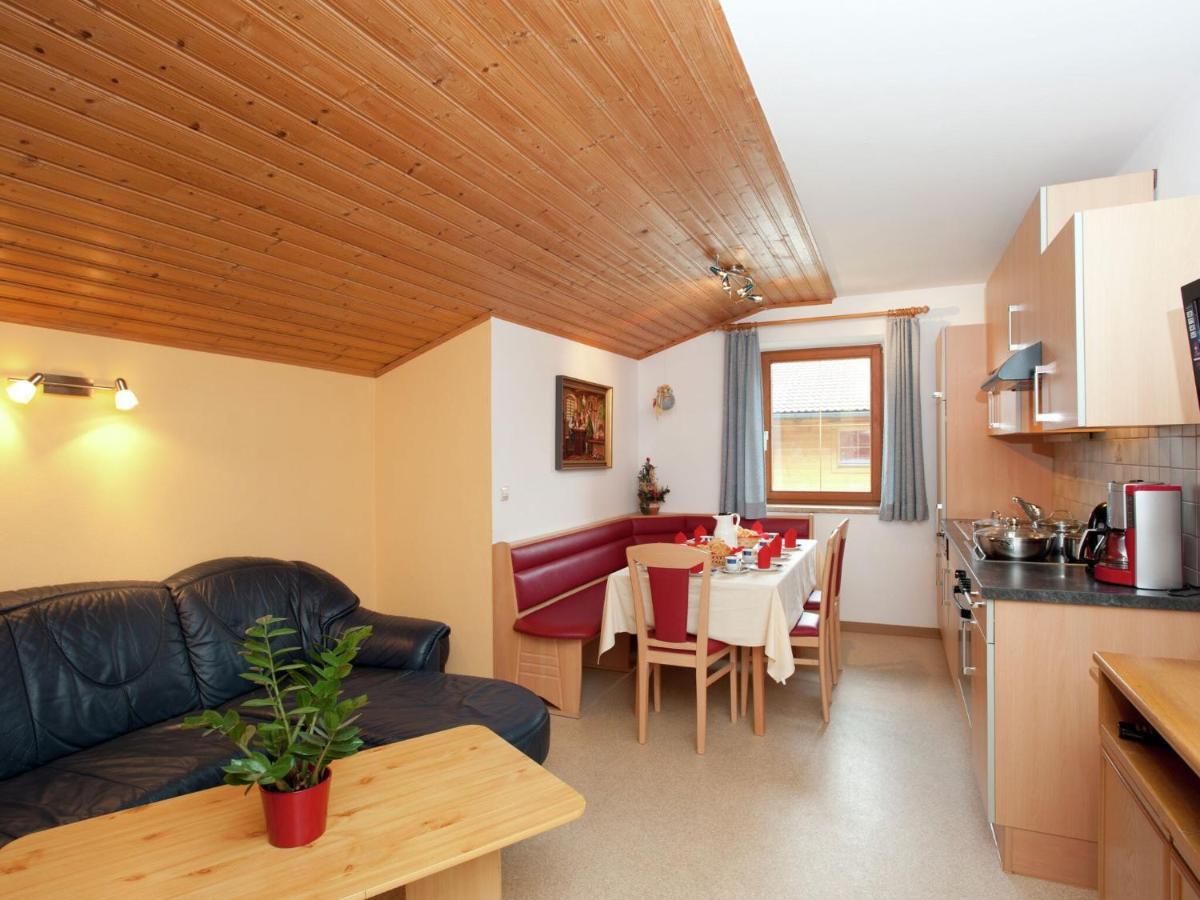 Apartment In Altenmarkt In Pongau Near Ski Area Альтенмаркт  Экстерьер фото